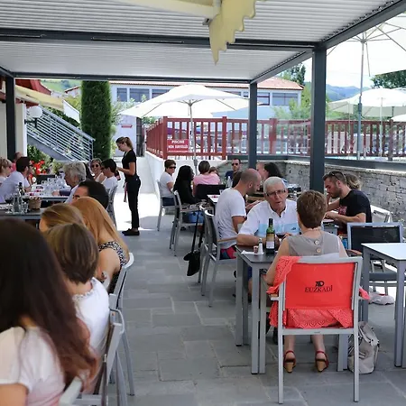 Euzkadi 3* إيسبيليت